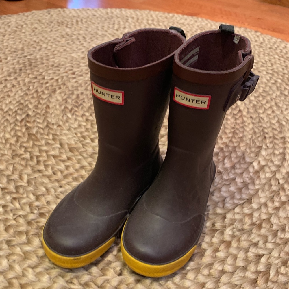 Hunter size 10 toddler boots (boy/girl)